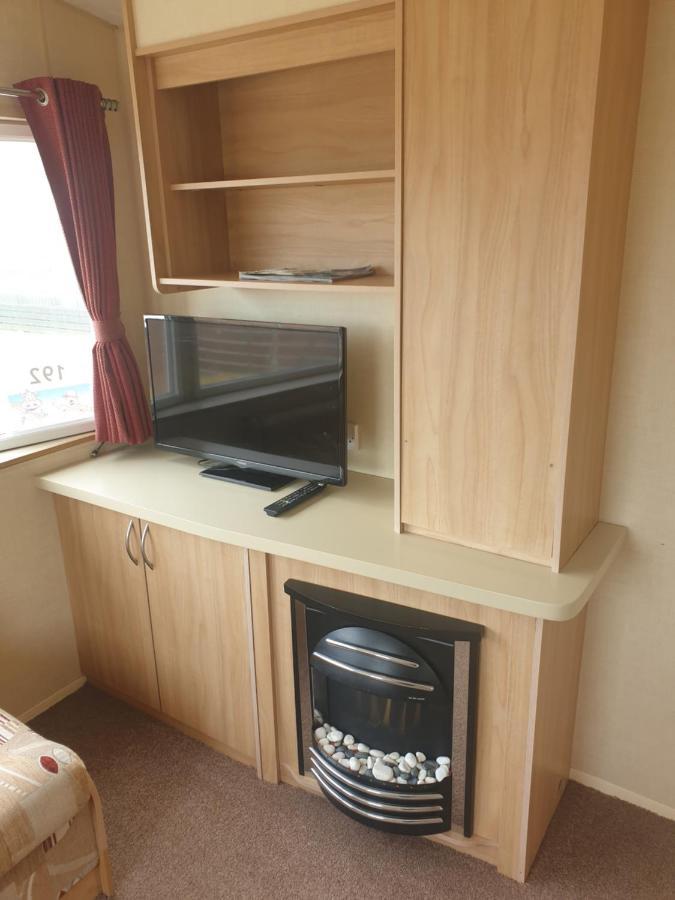 Hill View Caravans Apartment
